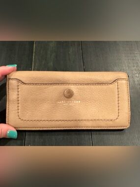 Beige Marc Jacobs Open Face leather wallet
